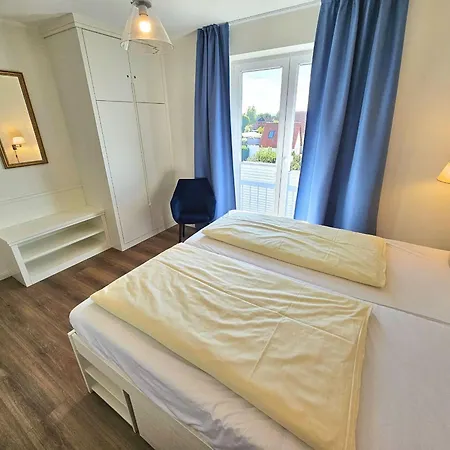 Meeresblick Albatros H1 We 6 * Hohwacht